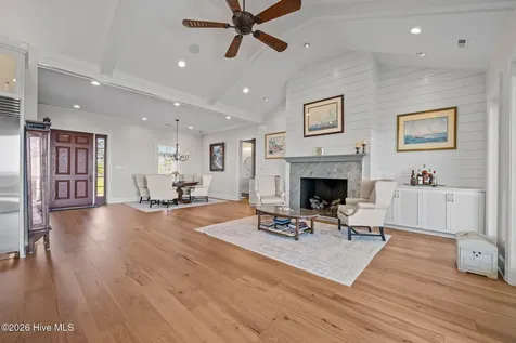 76 Soundside Drive Oriental NC 28571