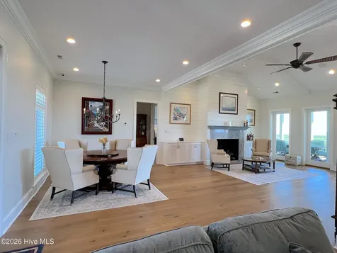 76 Soundside Drive Oriental NC 28571