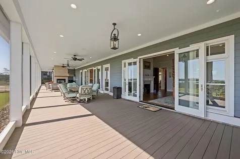 76 Soundside Drive Oriental NC 28571