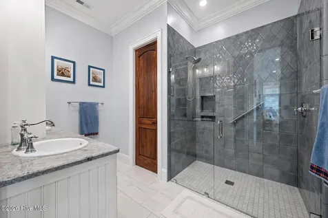 76 Soundside Drive Oriental NC 28571