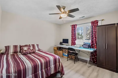3825 Appleton Way Wilmington NC 28412