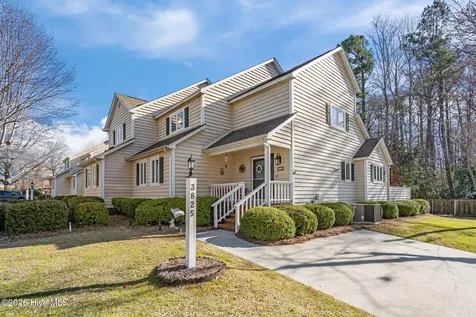 3825 Appleton Way Wilmington NC 28412