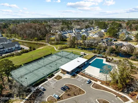 3825 Appleton Way Wilmington NC 28412