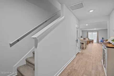 402 Folkstone Road Holly Ridge NC 28445