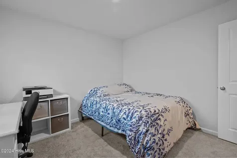 402 Folkstone Road Holly Ridge NC 28445