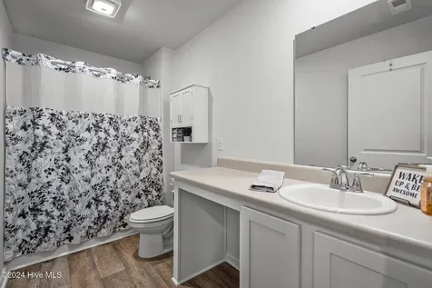 402 Folkstone Road Holly Ridge NC 28445