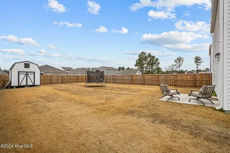 402 Folkstone Road Holly Ridge NC 28445