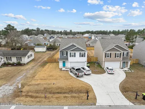 402 Folkstone Road Holly Ridge NC 28445