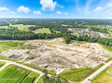 166 Scuppernong Lane Jacksonville NC 28546