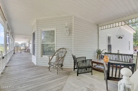 295 Henry Dunn Pickett Road Beulaville NC 28518