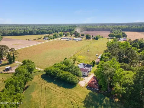 295 Henry Dunn Pickett Road Beulaville NC 28518