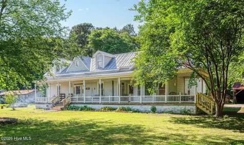 295 Henry Dunn Pickett Road Beulaville NC 28518