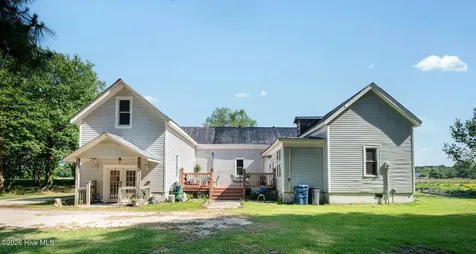 295 Henry Dunn Pickett Road Beulaville NC 28518