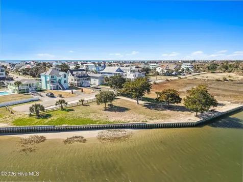 172 Sailfish Street Holden Beach NC 28462