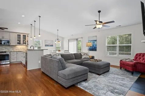 106 Wyndward Court Emerald Isle NC 28594