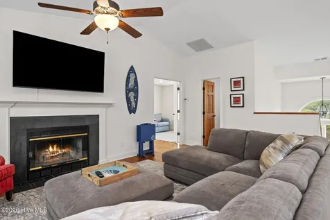 106 Wyndward Court Emerald Isle NC 28594