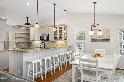 106 Wyndward Court Emerald Isle NC 28594