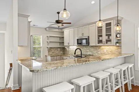 106 Wyndward Court Emerald Isle NC 28594