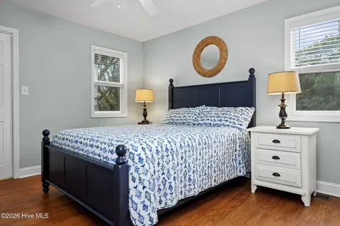 106 Wyndward Court Emerald Isle NC 28594
