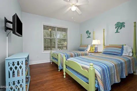 106 Wyndward Court Emerald Isle NC 28594