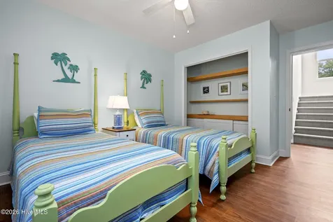 106 Wyndward Court Emerald Isle NC 28594