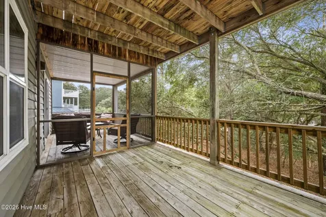 106 Wyndward Court Emerald Isle NC 28594