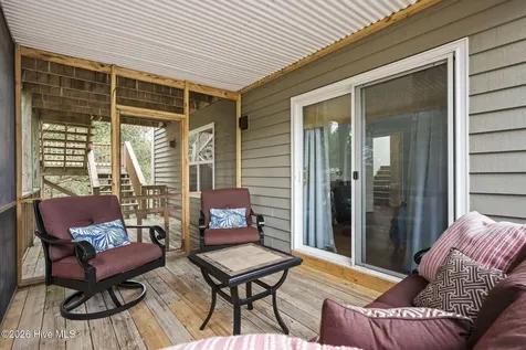 106 Wyndward Court Emerald Isle NC 28594