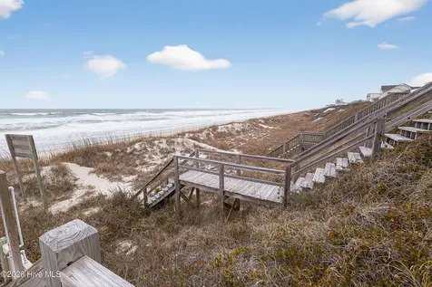 650 Salter Path Road Pine Knoll Shores NC 28512