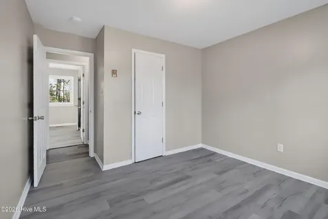 309 Lakewood Drive Jacksonville NC 28546