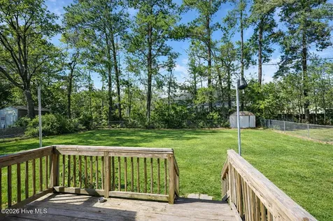 309 Lakewood Drive Jacksonville NC 28546
