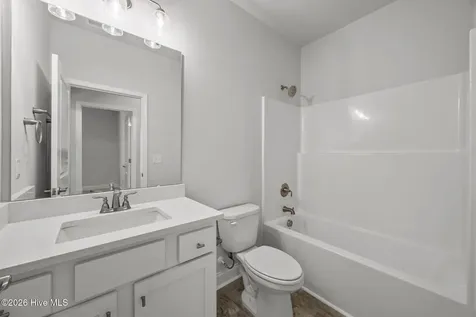 5708 Sloop Court New Bern NC 28560