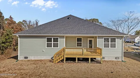 5708 Sloop Court New Bern NC 28560