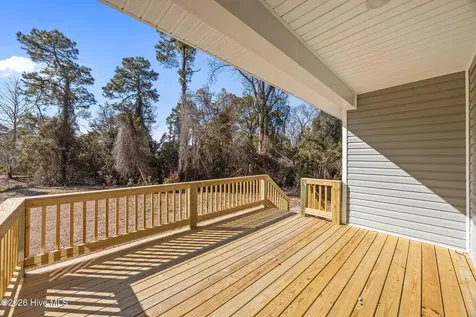 5708 Sloop Court New Bern NC 28560