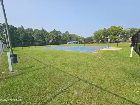 5708 Sloop Court New Bern NC 28560
