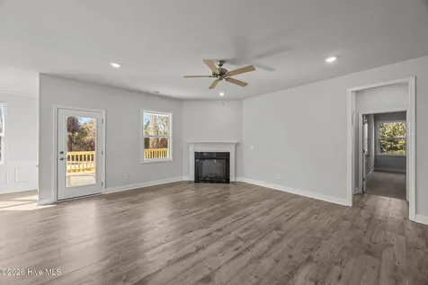 5708 Sloop Court New Bern NC 28560