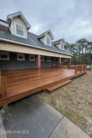 102 Emerald Lane Roper NC 27970