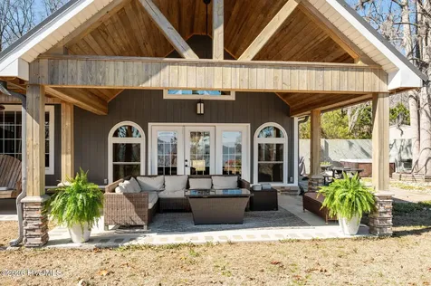 397 Friedman Drive Blounts Creek NC 27814