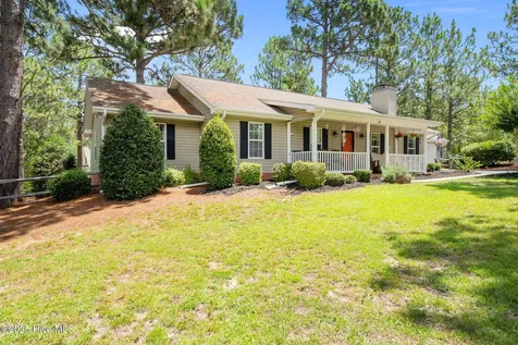 39 Bedford Circle Pinehurst NC 28374