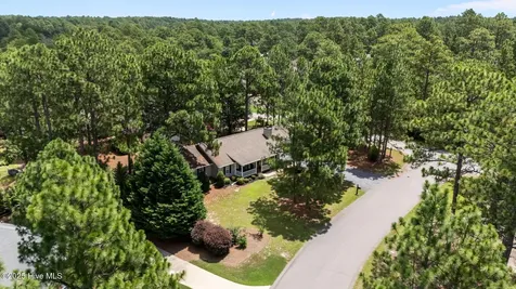 39 Bedford Circle Pinehurst NC 28374