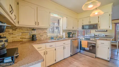 111 N Marshall Road Shawboro NC 27973