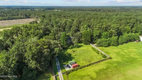 2554 Doc Loftin Road Ayden NC 28513