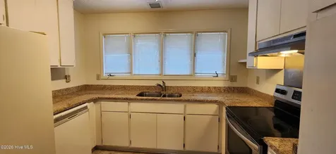 1904 Sherbrooke Circle Laurinburg NC 28352