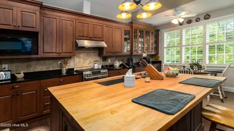 729 Furr Road Vass NC 28394