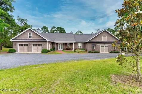 729 Furr Road Vass NC 28394