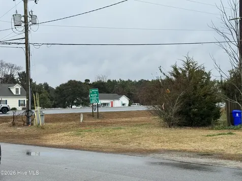 100 Earl Avenue Beaufort NC 28516