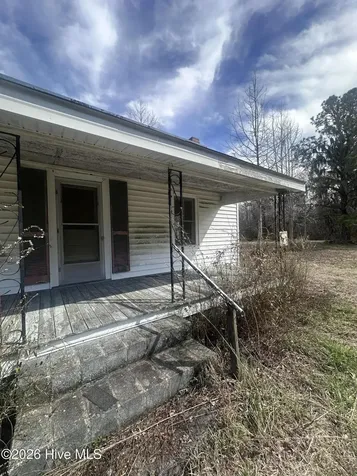 3127 Marys Chapel Church Road Aurora NC 27806