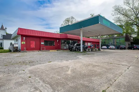 101 E Jones Street Trenton NC 28585