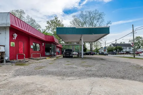 101 E Jones Street Trenton NC 28585
