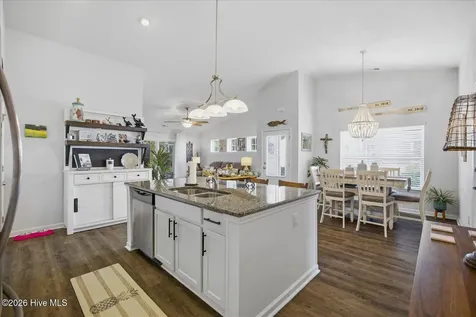 92 Calabash Lakes Boulevard Calabash NC 28467