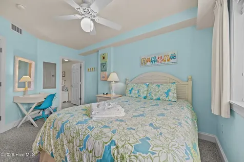 100 Olde Towne Yacht Club Drive Beaufort NC 28516
